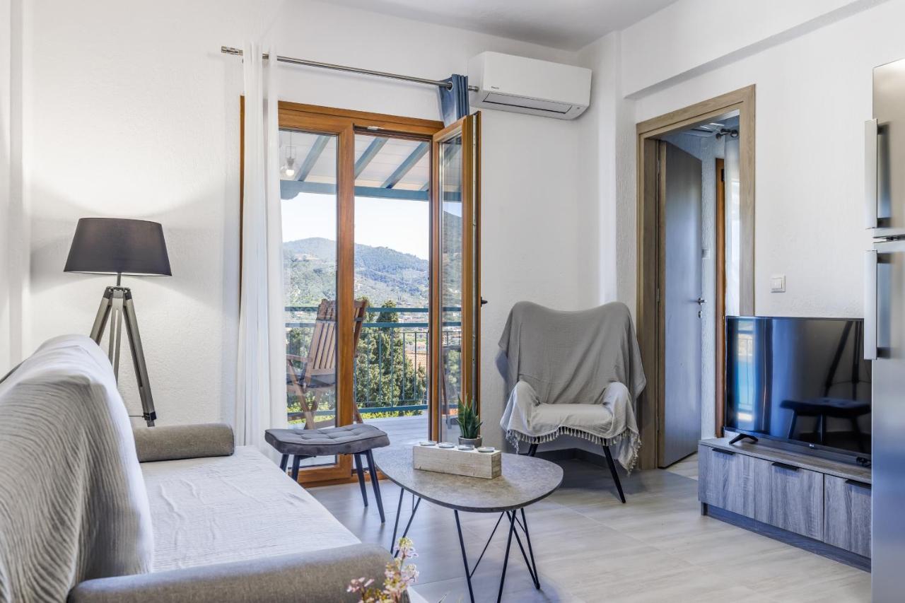 Lina Apartments Skopelos Town Exterior photo