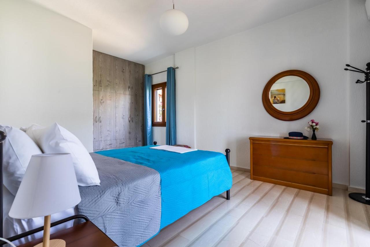 Lina Apartments Skopelos Town Exterior photo
