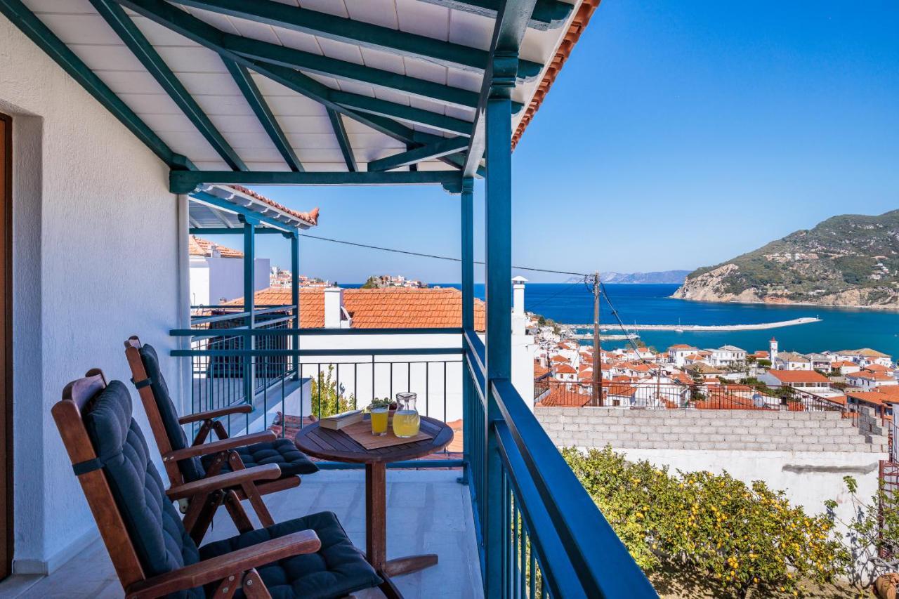 Lina Apartments Skopelos Town Exterior photo